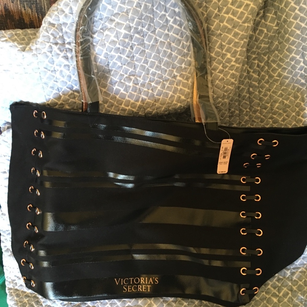 Victoria Secret Weekend Bag